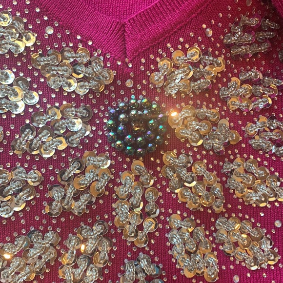 Beautiful Beaded Sweater Hot Pink Embellished/Sequin V Neck. Medium - Picture 3 of 3
